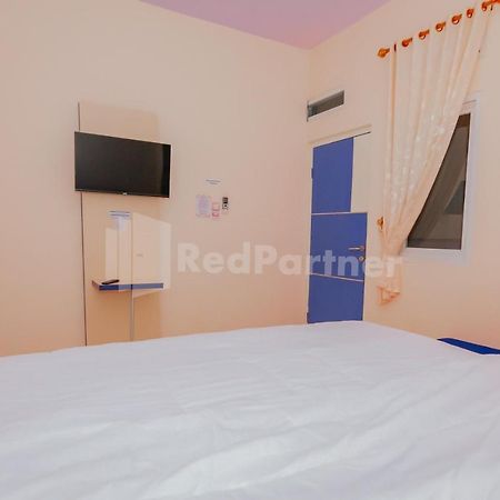 Ungu Kangen Hotel Bogor Mitra Reddoorz Exterior foto